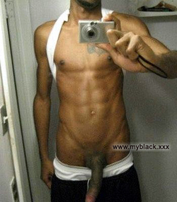 Ebony boy selfshot and you can see his